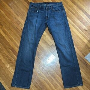Banana Republic vintage straight jeans. Men’s 32x32. Like new!